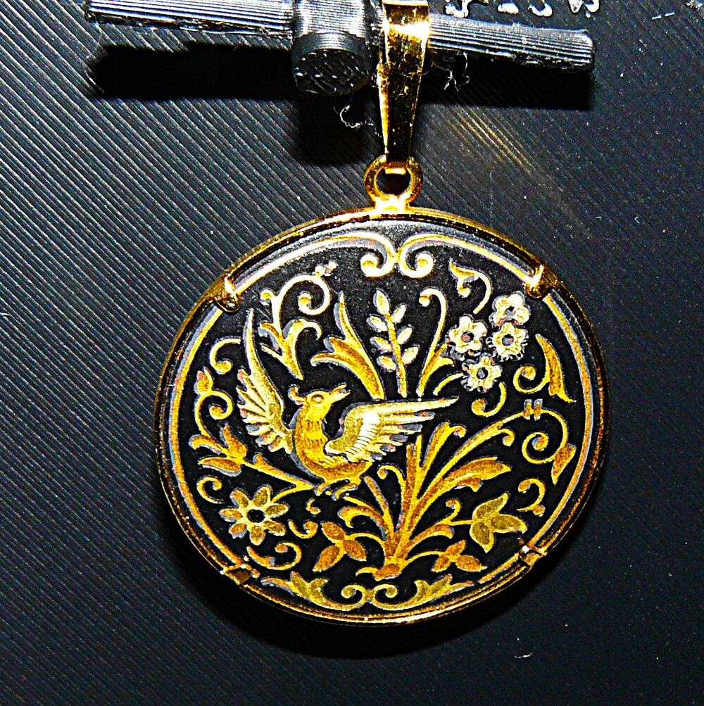 Vtg Black Gold Enamel Bird Floral Round Damascene Style Pendant Double-Sided